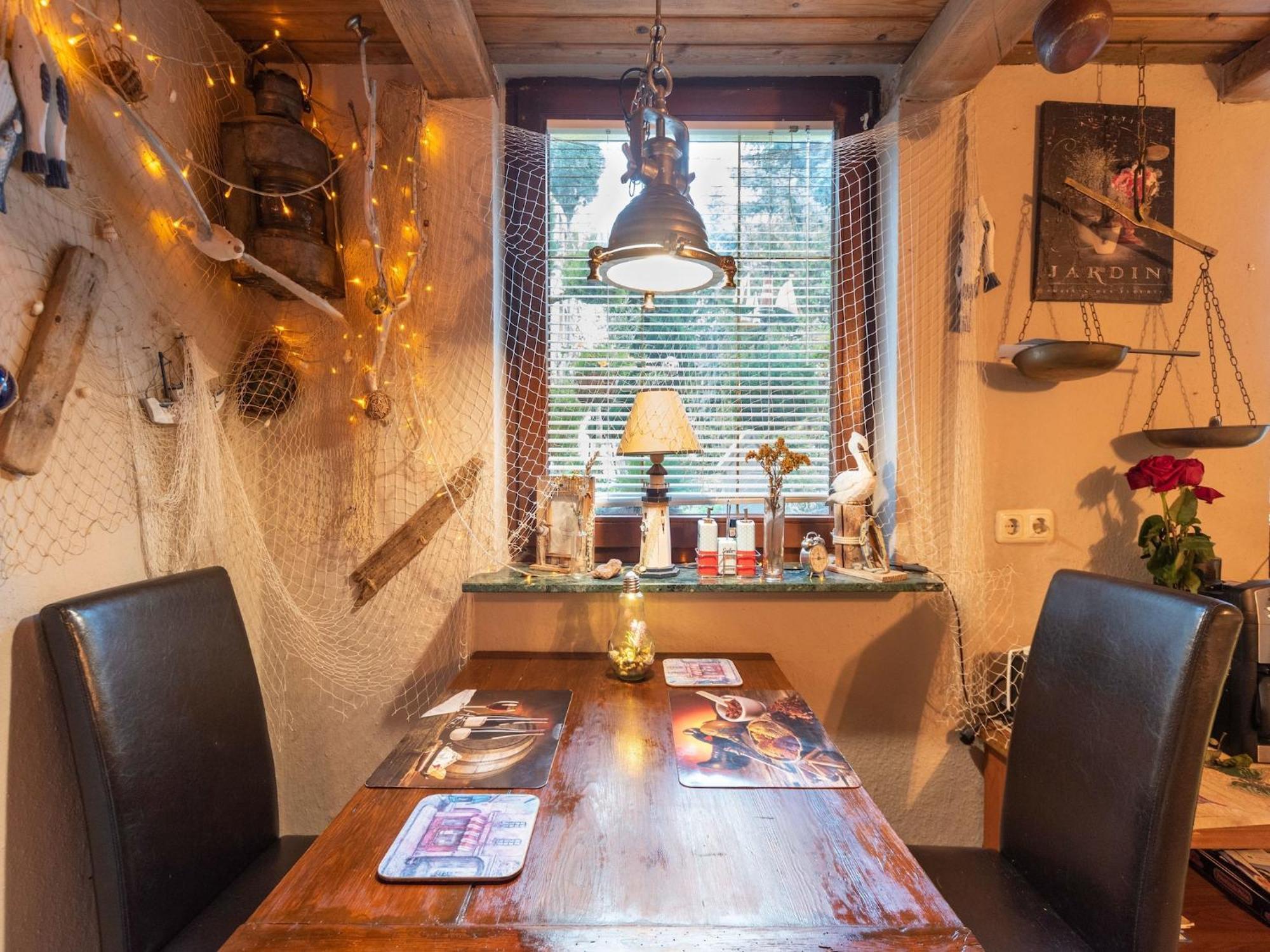 Comfortable Apartment In Wismar Mecklenburg With Fireplace Экстерьер фото